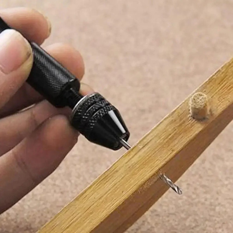 Mini Tool Set with Black Hand  - مراجعة Woodworking Tool Stores وسعره
